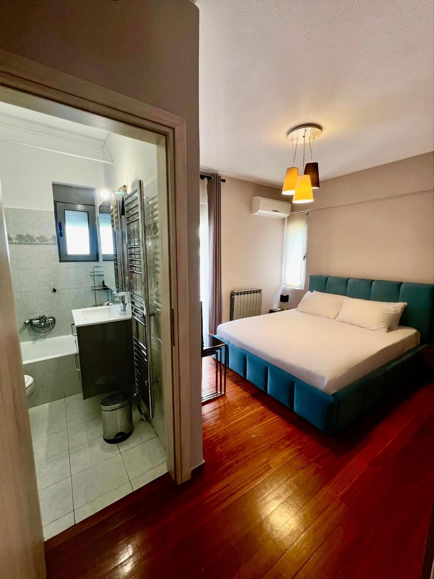 Brand New Brilliant Apartment At Athenian Riviera Exterior foto